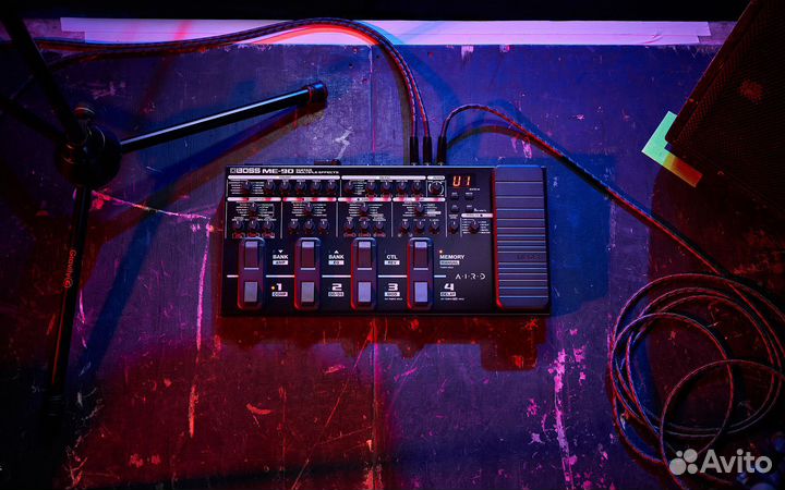 Гитарный процессор эффектов Boss ME-90