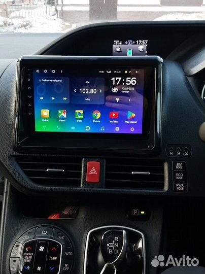 Магнитола Toyota Noah / Voxy R80 Android