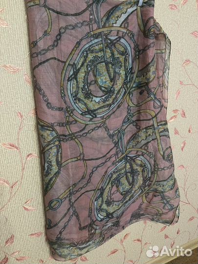 Парео, палантин