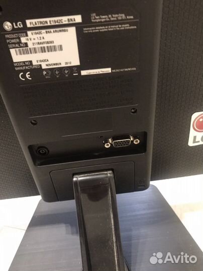 Монитор LG flatron e 1942
