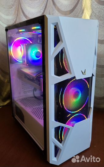 Мощный игровой системник на AMD