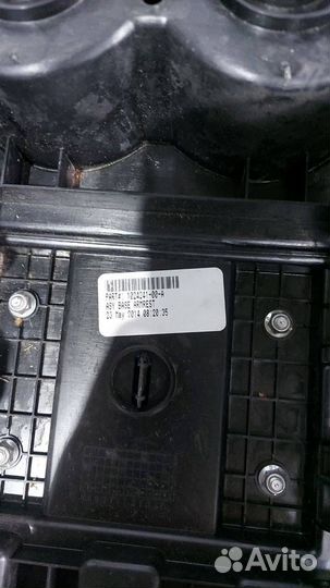 Подстаканник Tesla Model S 2015 1024241-00-A