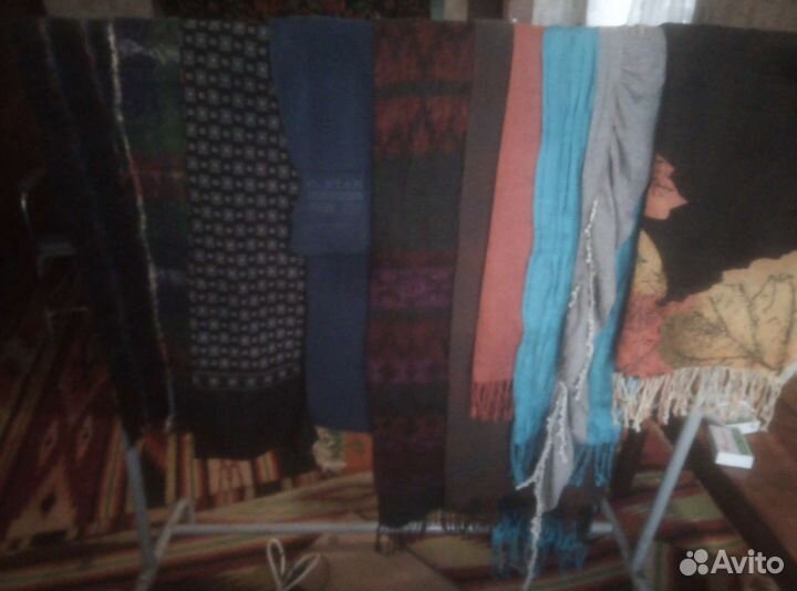 Шарфы и палантины