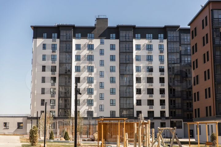 2-к. квартира, 60 м², 8/10 эт.