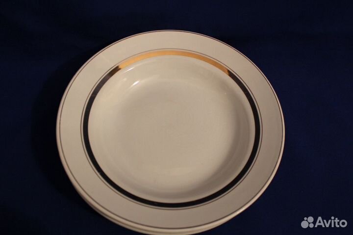 Тарелки и поднос СССР