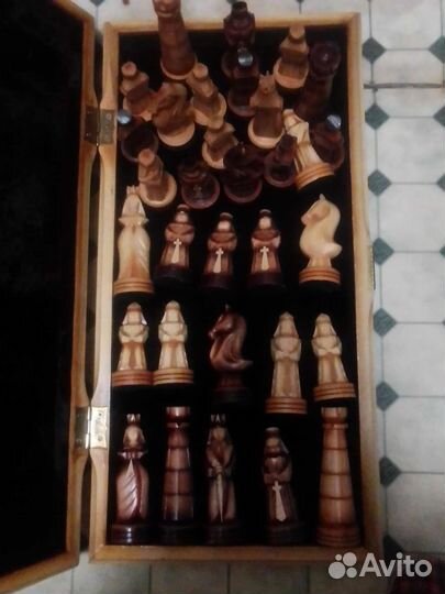 Шахматы резные ручной работы