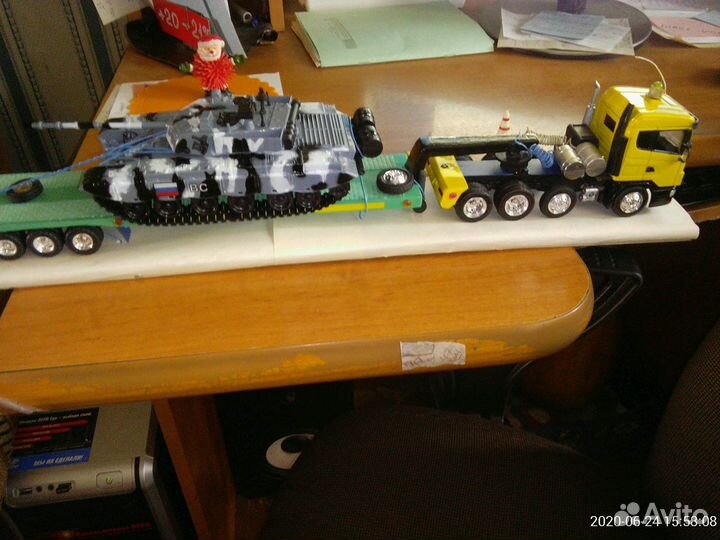 Модель 1 : 43 Скания 8 Х 4 + Трал (конверсия)