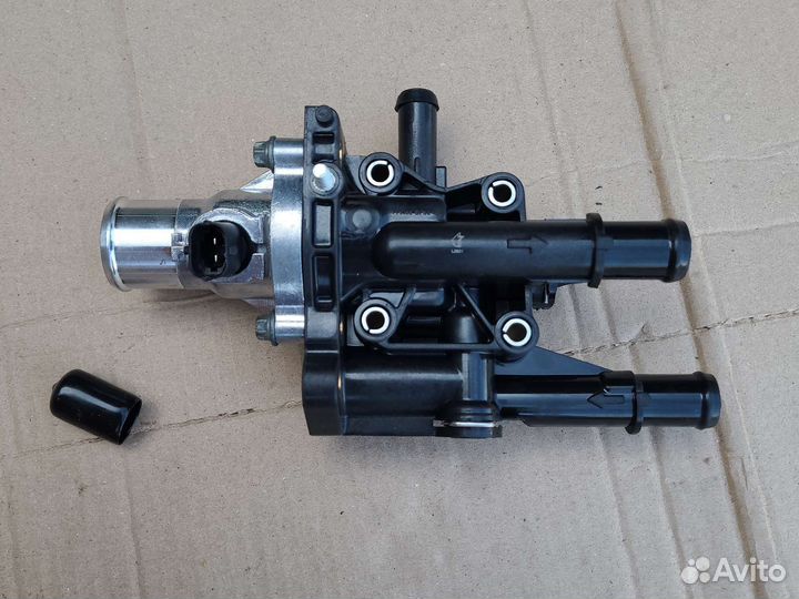 Корпус термостата Opel Astra H Vectra C Zafira B