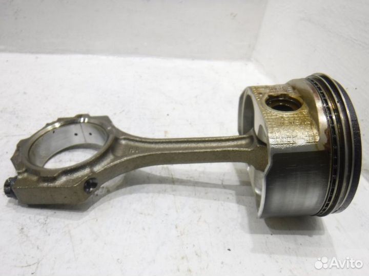 Поршень с шатуном Лексус