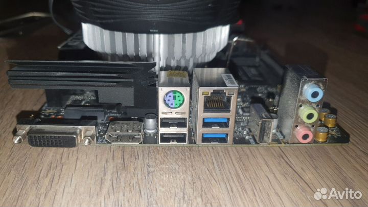 MSI H310I PRO mini itx + Core i5 9400f + 8gb RAM