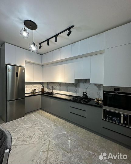 Кухонные гарнитуры