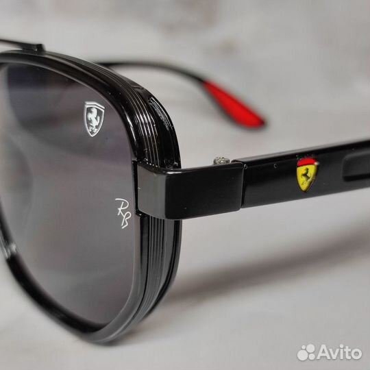 Солнечнозащитные очки Ray Ban & Ferrari