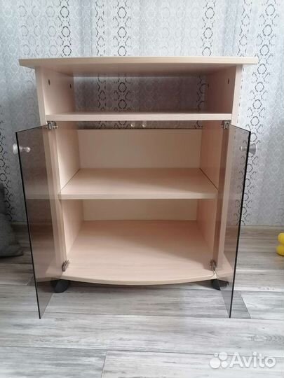 Тумба под телевизор