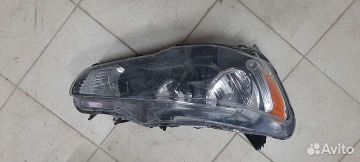 Фара П. Mitsubishi Lanser 10/2010