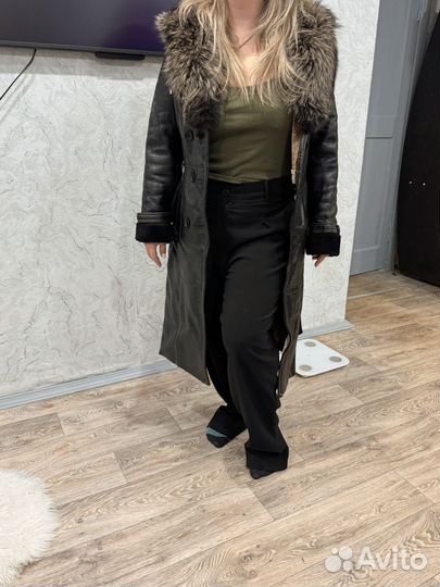 Дубленка натуральная женская с капюшоном
