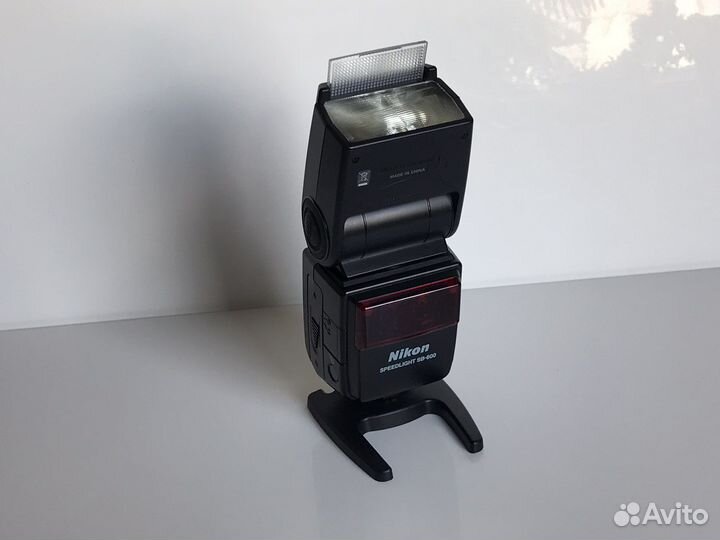 Вспышка Nikon Speedlight SB-600 новая
