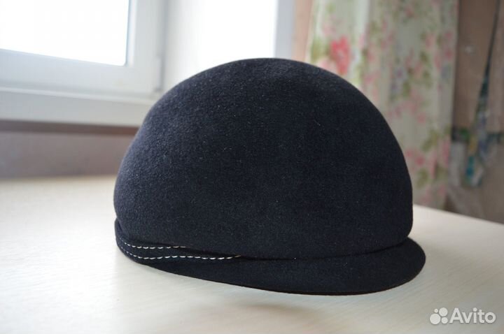 Головной убор женский (кепи)