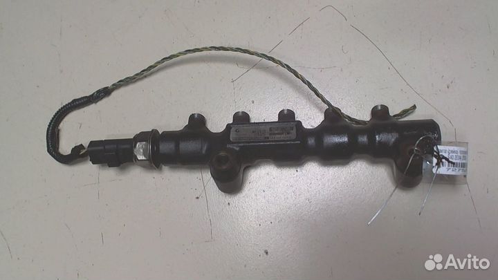 Рампа топливная Volvo S40 2004, 2009