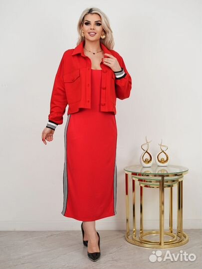 Женский костюм