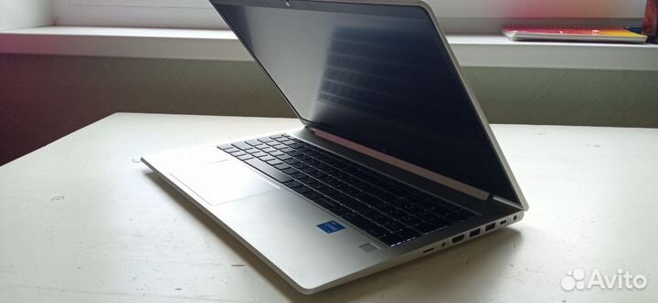 HP probook 450 g8