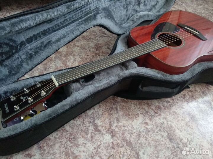 Новая Yamaha fg850 с защитным кофром