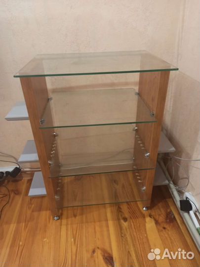 Стойка под аудио аппаратуру