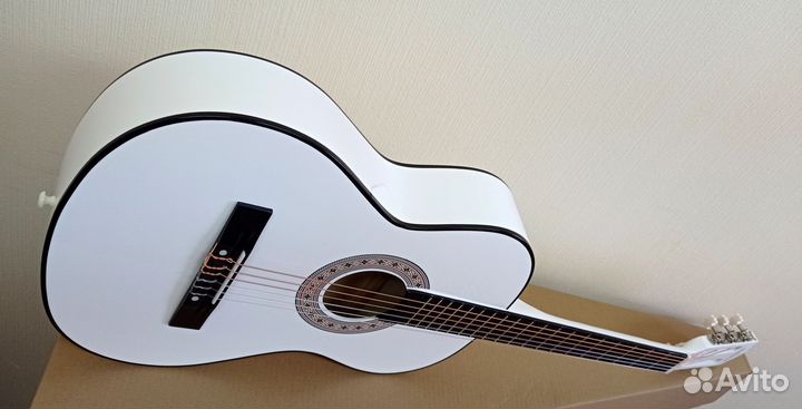 Гитара классическая Belucci новая