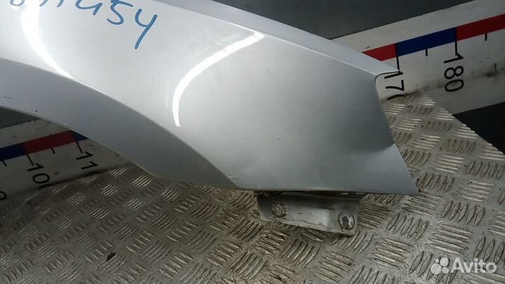 Крыло переднее правое Skoda Octavia
