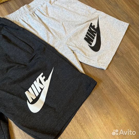 Шорты Nike