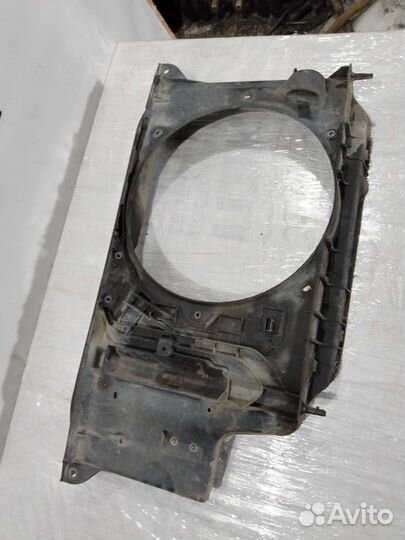 Дефлектор радиатора с осушителем Peugeot 206