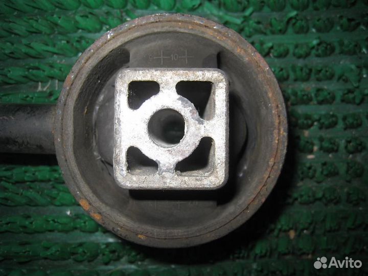 Опора (подушка) двигателя правая Chevrolet Lacett