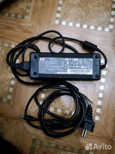 Блок питания для ноутбуков HP