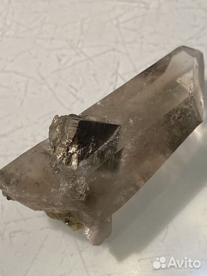 Пирит в кварце