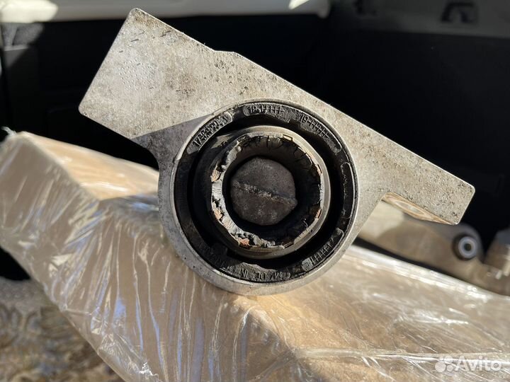 Рычаг передний левый volvo XC 60 2018 - н.в. (SPA)