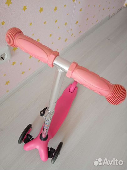 Самокат детский трехколесный