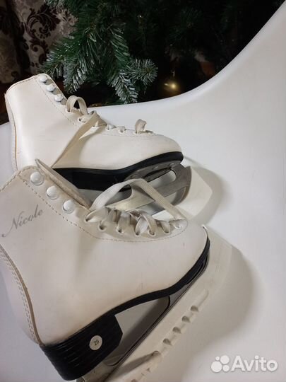 Коньки фигурные детские 29 размер