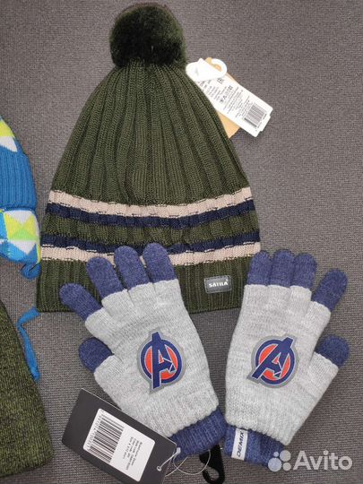 Шапка Lassie 54-56, перчатки