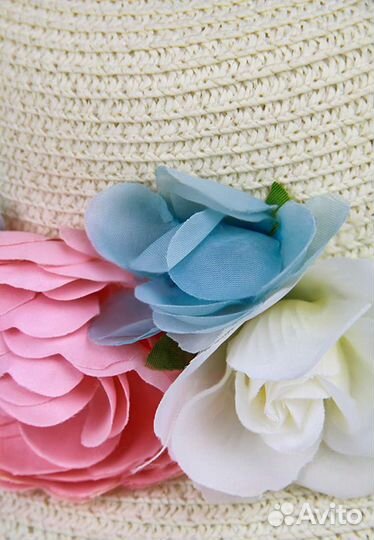 Новая красивая шляпа для девочки