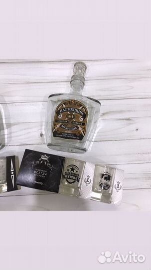 Штоф и набор рюмок