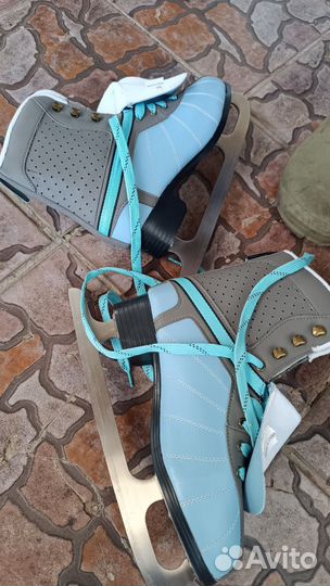 Коньки фигурные