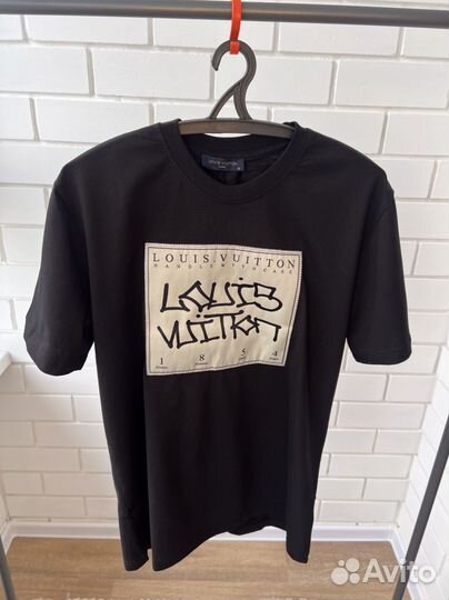 Футболка Louis vuitton