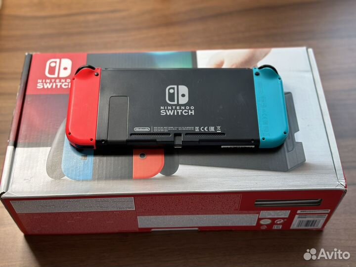 Nintendo switch полный комплект