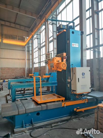 Станок для обработки кромки листа