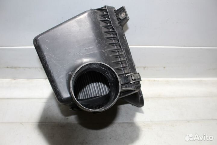 Корпус воздушного фильтра honda inspire UA3 C32A