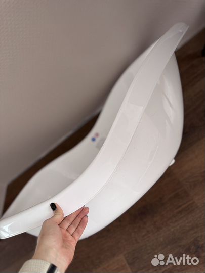 Ванночка для купания новорожденного