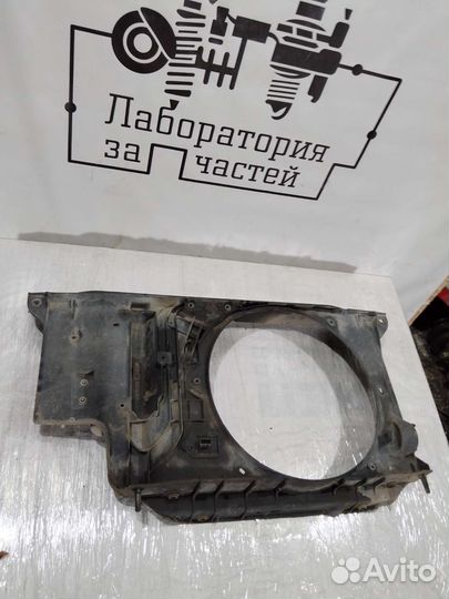 Дефлектор радиатора с осушителем Peugeot 206