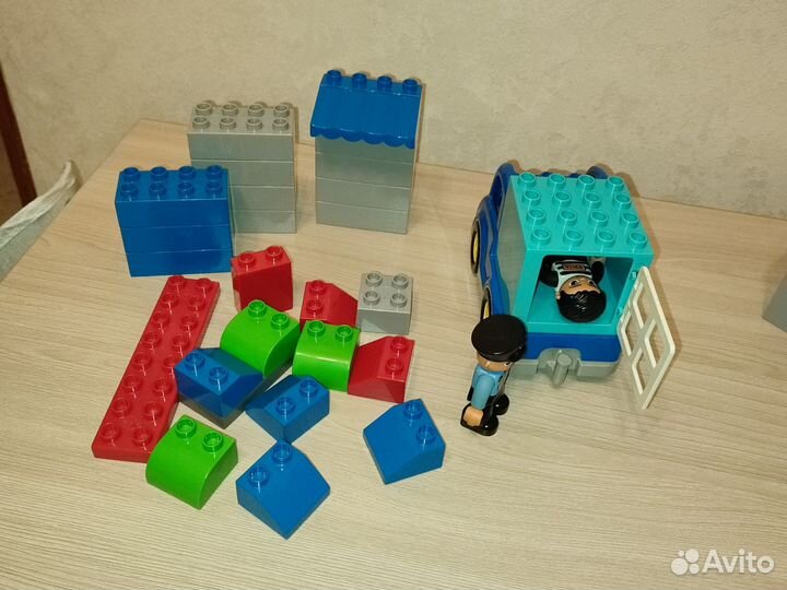 Lego duplo полиция