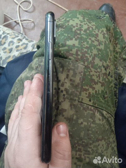 iPhone Xs, 64 ГБ