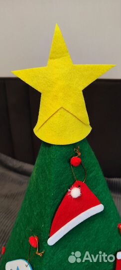 Елка фетровая текстильная с игрушками