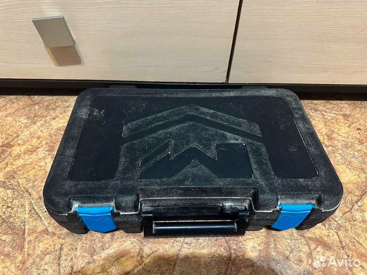 Электроинструмент